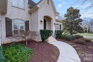 1400 War Admiral Ln, Waxhaw, NC 28173 - Photo 2