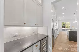 1611 Chippendale Rd, Charlotte, NC 28205 - Photo 8