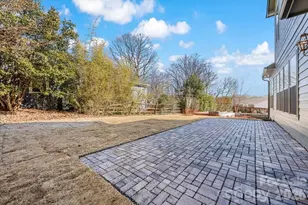 1611 Chippendale Rd, Charlotte, NC 28205 - Photo 48