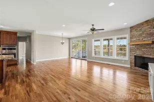 490 Mapleton Ln, Columbus, NC 28722 - Photo 6