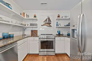 17811 Half Moon Ln, Cornelius, NC 28031 - Photo 10