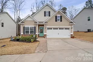 4612 Poinsettia Ave, Gastonia, NC 28056 - Photo 2