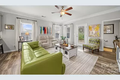 4612 Poinsettia Avenue, Gastonia, NC 28056 - Photo 12