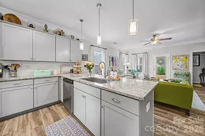 4612 Poinsettia Avenue, Gastonia, NC 28056 - Photo 8