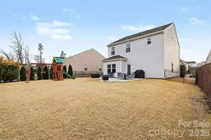 212 Hidden Lakes Rd, Statesville, NC 28677 - Photo 26