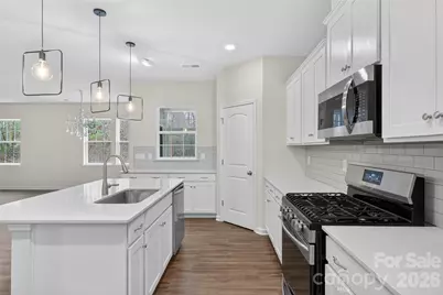 125 W Morehouse Avenue, Mooresville, NC 28117 - Photo 12