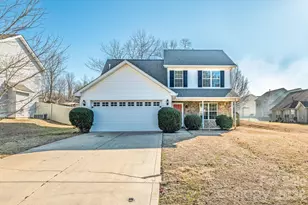 420 Fawnbrook Ln, Gastonia, NC 28052 - Photo 2