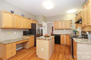 2601 Rustic Ridge Ct, Charlotte, NC 28270 - Photo 12