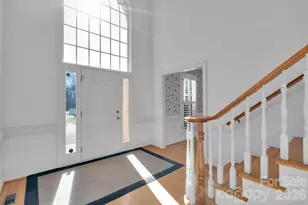 5426 Providence Country Club Dr, Charlotte, NC 28277 - Photo 4