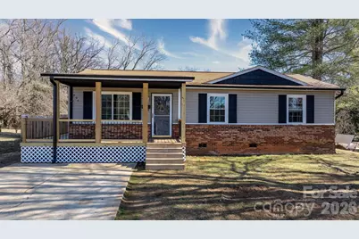 606 Prospect Street NW, Lenoir, NC 28645 - Photo 8