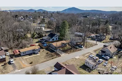 606 Prospect Street NW, Lenoir, NC 28645 - Photo 28