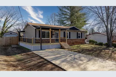 606 Prospect Street NW, Lenoir, NC 28645 - Photo 1