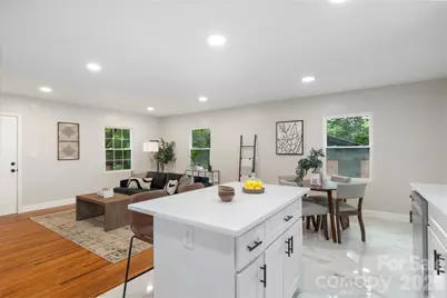 3900 Colebrook Road, Charlotte, NC 28215 - Photo 6