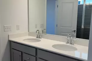 12061 Bradshaw Ct, Charlotte, NC 28278 - Photo 10