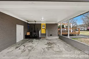 9211 Mt Holly-Huntersville Rd, Huntersville, NC 28078 - Photo 14