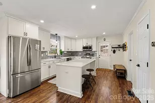 9211 Mt Holly-Huntersville Rd, Huntersville, NC 28078 - Photo 6