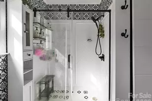 2313 Hyder Mountain Rd, Clyde, NC 28721 - Photo 12