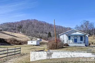 2313 Hyder Mountain Rd, Clyde, NC 28721 - Photo 6