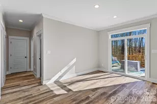 428 Florence Cir, Statesville, NC 28625 - Photo 8