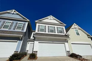 5918 River Mdw Ct, Charlotte, NC 28213 - Photo 2