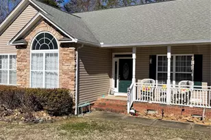 4015 Navajo Ct, Rock Hill, SC 29732 - Photo 1