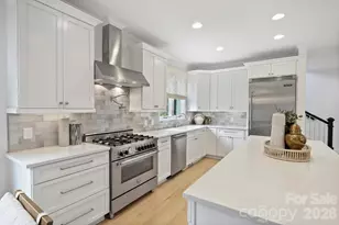 2421 Kenmore Ave, Charlotte, NC 28204 - Photo 12