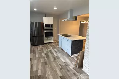 6225 Branch Hill Circle, Charlotte, NC 28213 - Photo 2