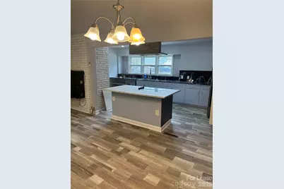 6225 Branch Hill Circle, Charlotte, NC 28213 - Photo 8