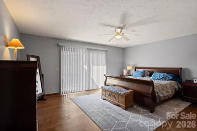 404 W Browning Road, Hendersonville, NC 28791 - Photo 16