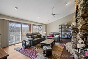 404 W Browning Rd, Hendersonville, NC 28791 - Photo 6