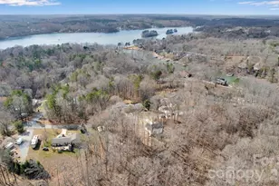 122 Plumtree Ln, Statesville, NC 28677 - Photo 30