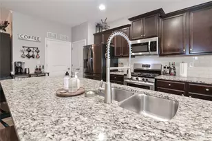 180 N Cromwell Dr, Mooresville, NC 28115 - Photo 16