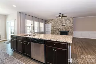 180 N Cromwell Dr, Mooresville, NC 28115 - Photo 22