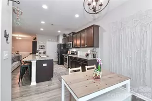 180 N Cromwell Dr, Mooresville, NC 28115 - Photo 20