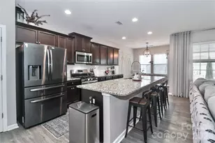 180 N Cromwell Dr, Mooresville, NC 28115 - Photo 12