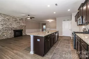 180 N Cromwell Dr, Mooresville, NC 28115 - Photo 24