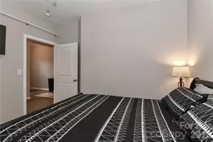 180 N Cromwell Dr, Mooresville, NC 28115 - Photo 32