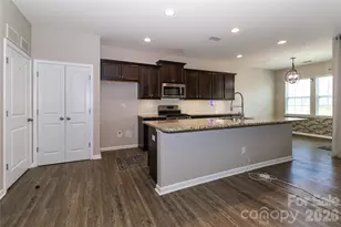 180 N Cromwell Dr, Mooresville, NC 28115 - Photo 16