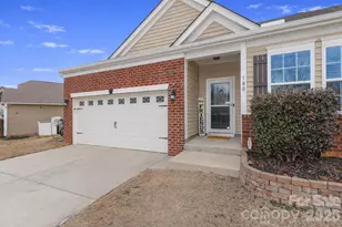 180 N Cromwell Dr, Mooresville, NC 28115 - Photo 4
