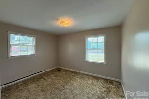 136 Devon Ln, Statesville, NC 28625 - Photo 14