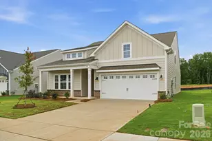 204 Rodeo Dr, Shelby, NC 28150 - Photo 2