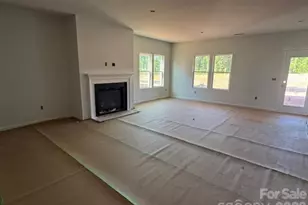 204 Rodeo Dr, Shelby, NC 28150 - Photo 4