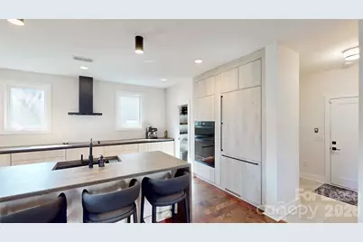 1220 Lomax Avenue, Charlotte, NC 28211 - Photo 14