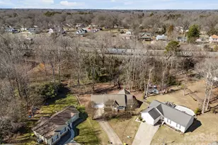 300 Chinaberry Dr, China Grove, NC 28023 - Photo 26