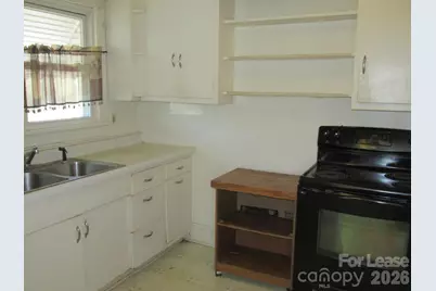 1073 W Nc 150 Highway, Lincolnton, NC 28092 - Photo 6