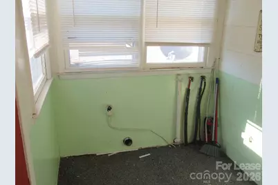 1073 W Nc 150 Highway, Lincolnton, NC 28092 - Photo 18