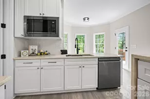 1378 Valhalla Dr, Denver, NC 28037 - Photo 16