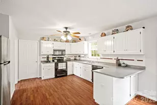 564 Menzies Dr, Rock Hill, SC 29730 - Photo 14