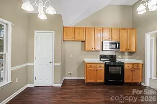 1448 Rainforest Ct, Gastonia, NC 28054 - Photo 6