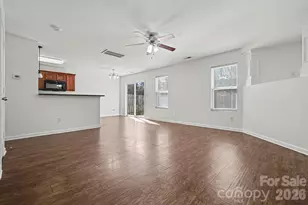 4527 Belmar Pl Rd, Charlotte, NC 28269 - Photo 4